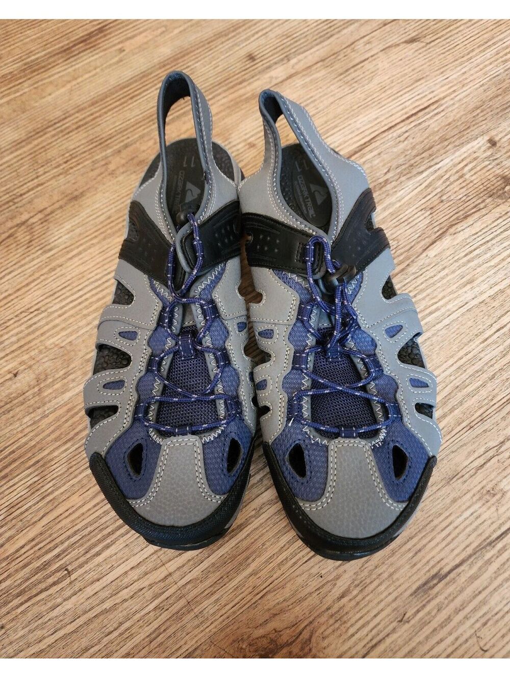 Size  11 Ozark Trail Outdoor Sport Sandals, Gray and Black, Size 10